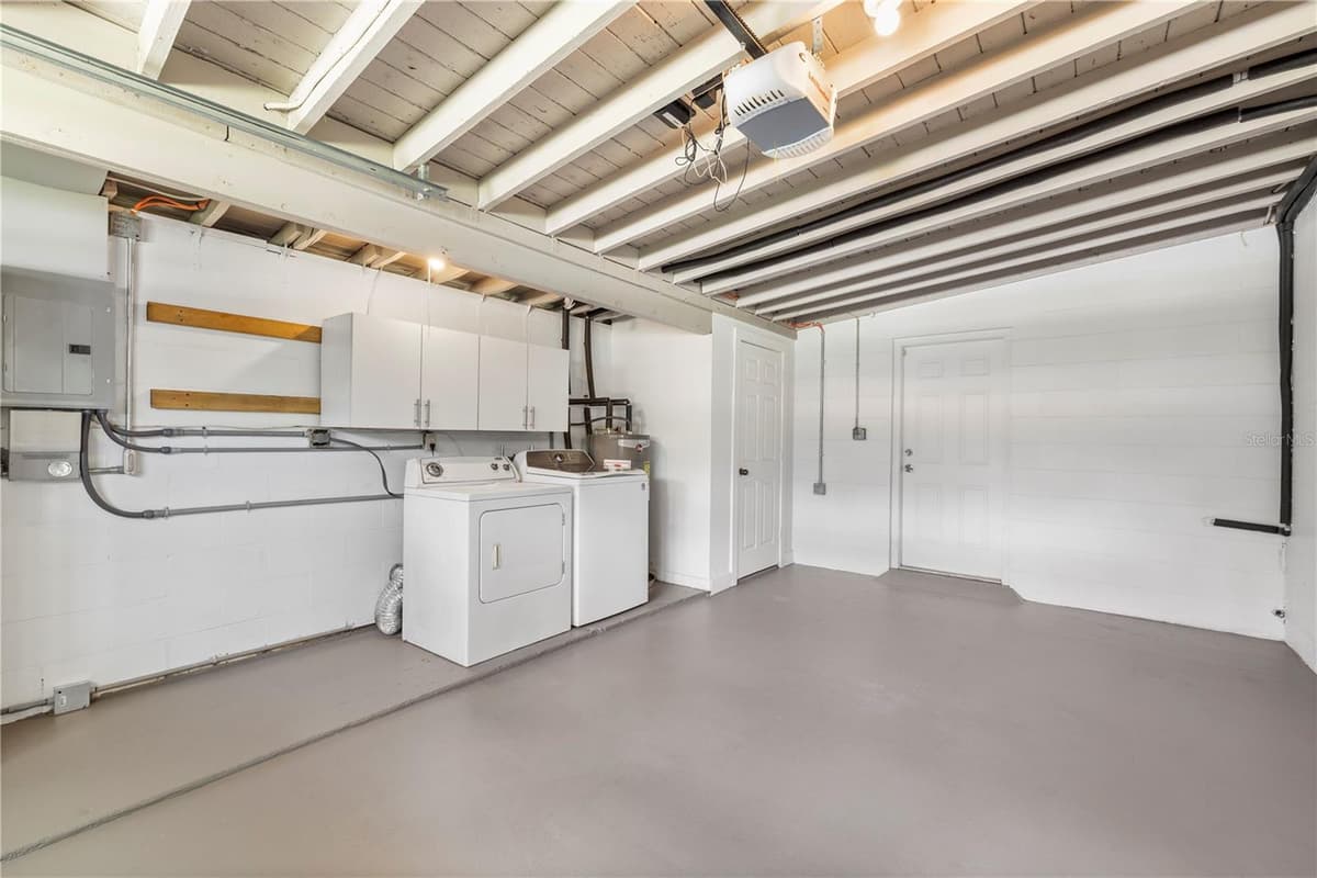 3622 LAMBRIGHT STREET — photo 32 of 45