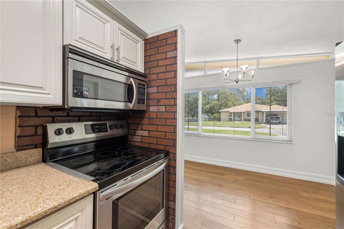 3622 LAMBRIGHT STREET — photo 18 of 45