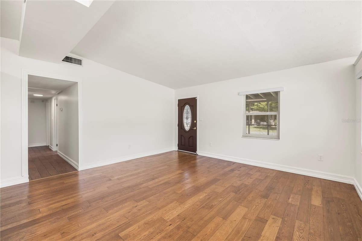 3622 LAMBRIGHT STREET — photo 10 of 45