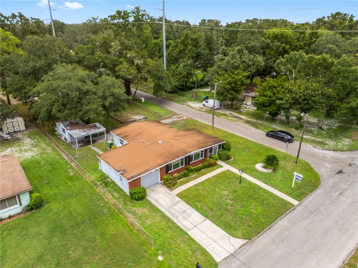 3622 LAMBRIGHT STREET — photo 42 of 45