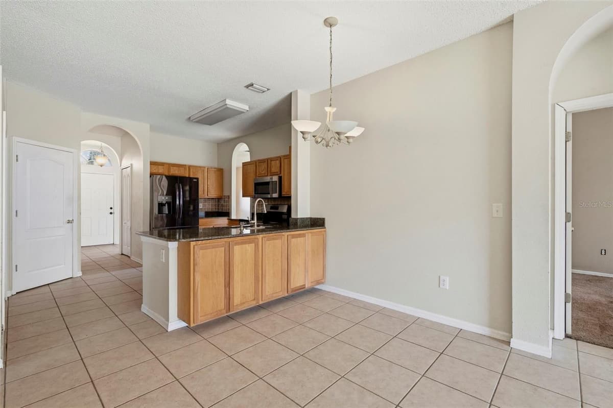 507 GREG STREET — photo 17 of 42