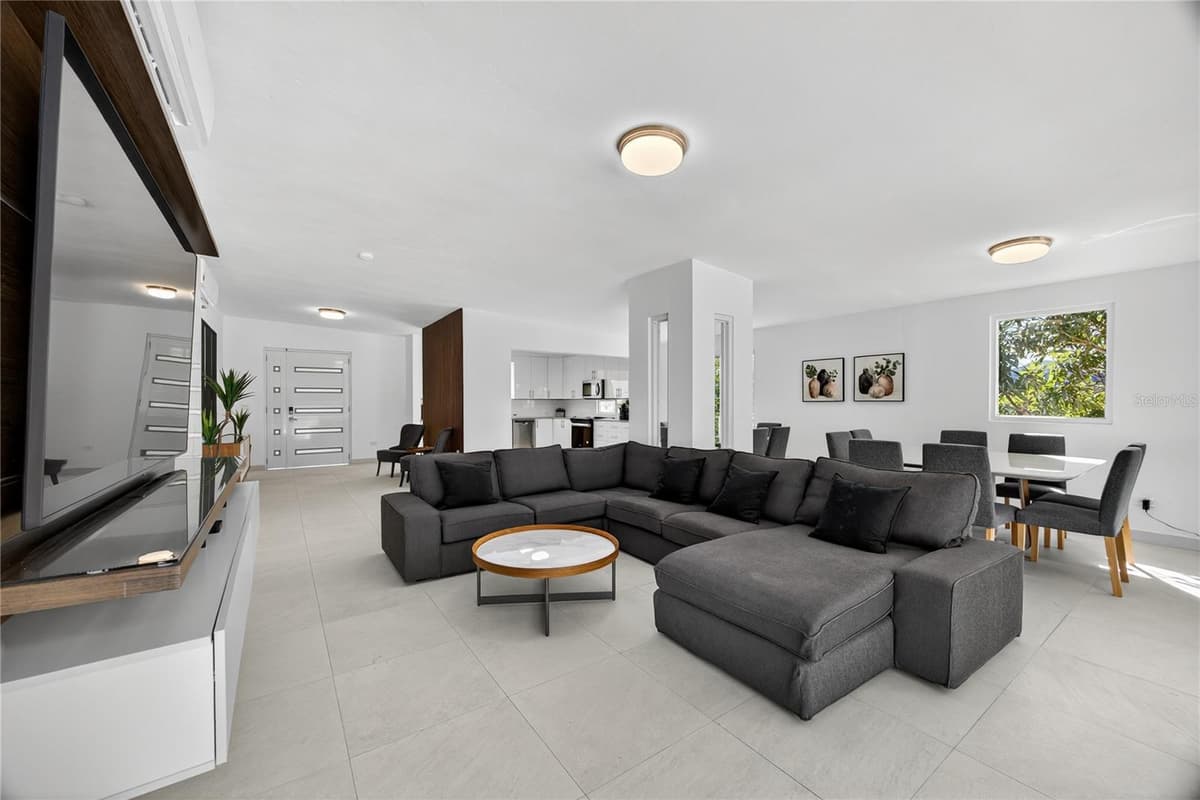 LOTE 15 CALLE ROBLES — photo 5 of 28