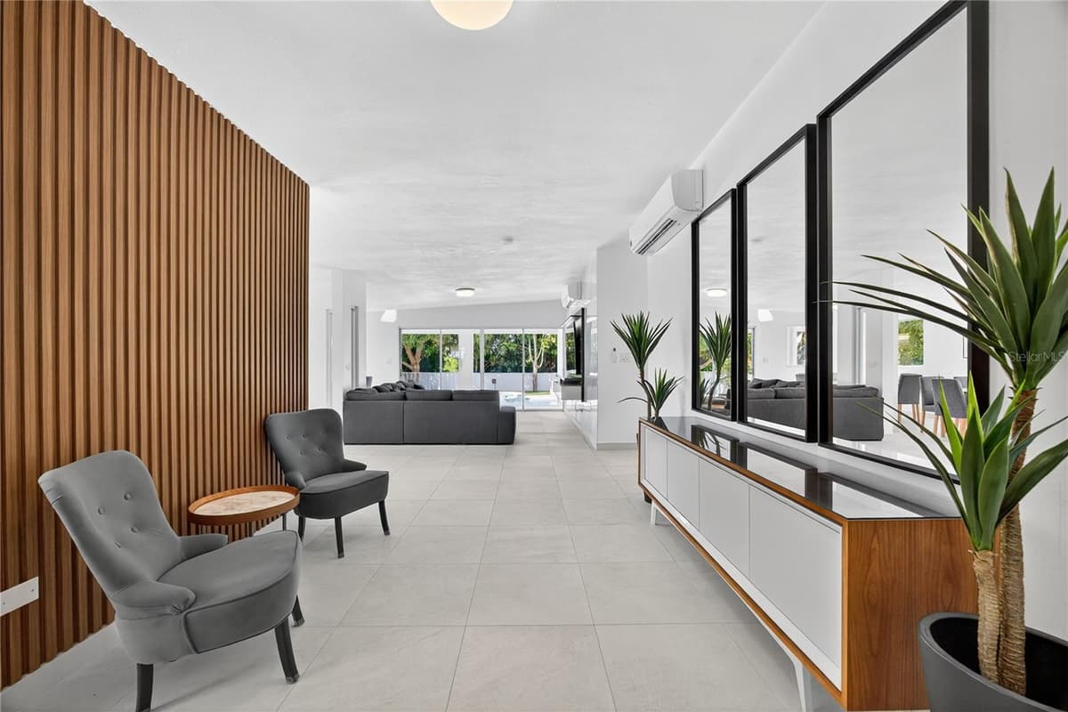 LOTE 15 CALLE ROBLES — photo 3 of 28