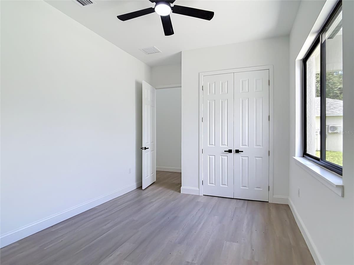 275 LECTURN STREET — photo 30 of 61