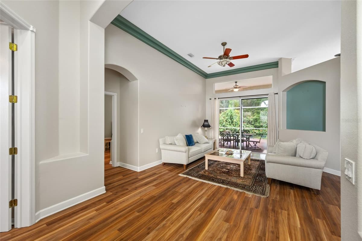 11421 STRATHAVEN COURT — photo 10 of 91