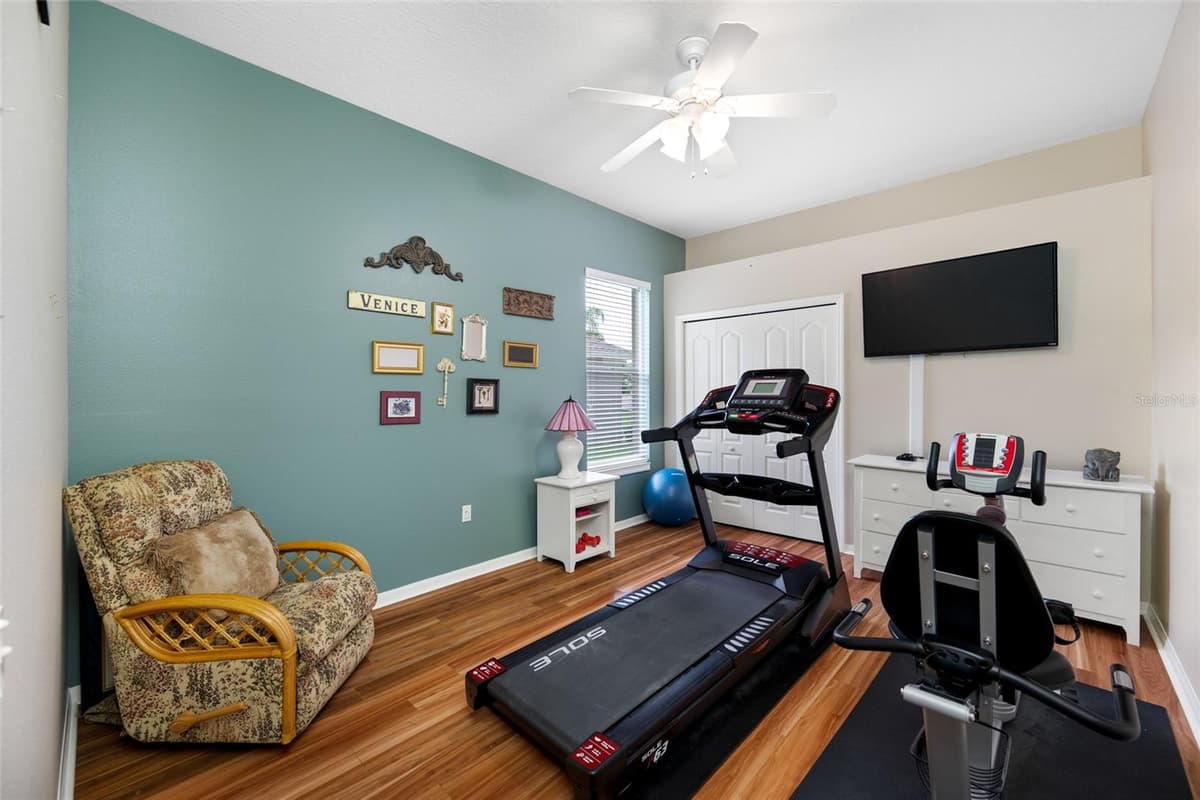 11421 STRATHAVEN COURT — photo 40 of 91