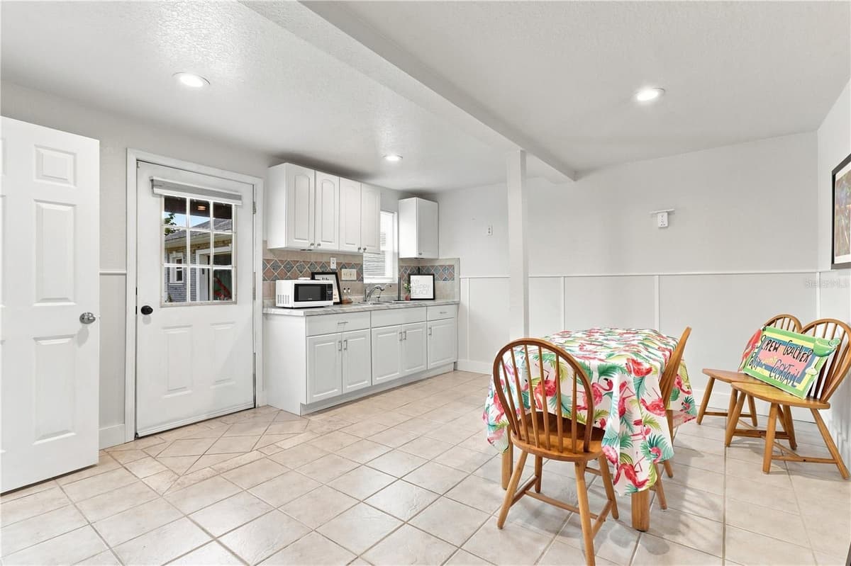 1520 PINWHEEL DRIVE — photo 35 of 42