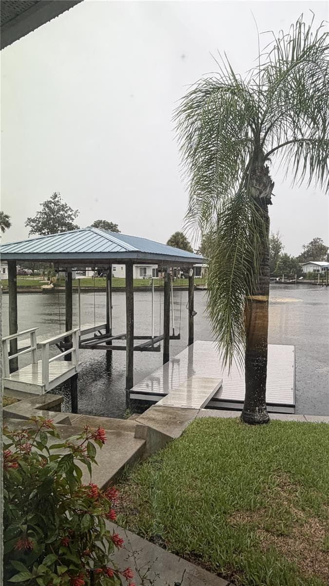 1520 PINWHEEL DRIVE — photo 4 of 42