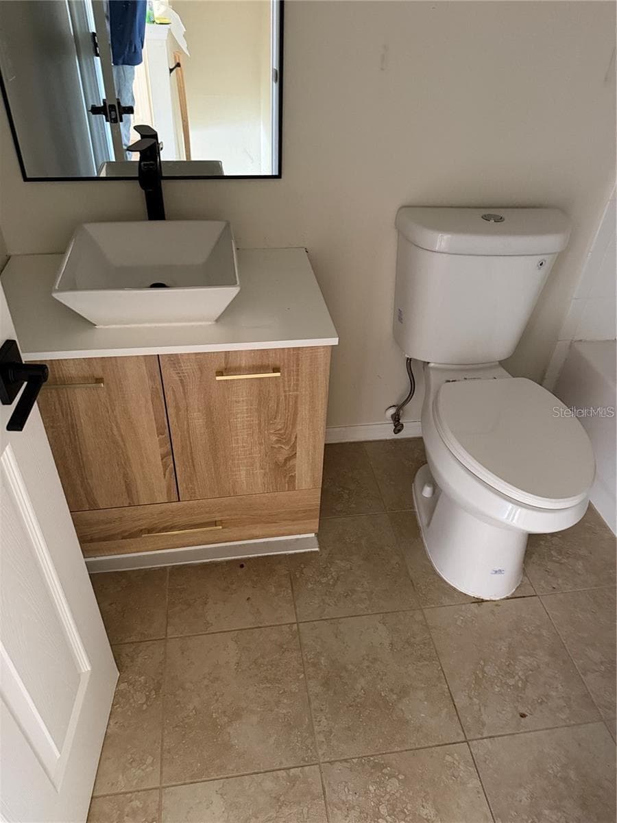 1532 BLUE MAGNOLIA ROAD — photo 11 of 13