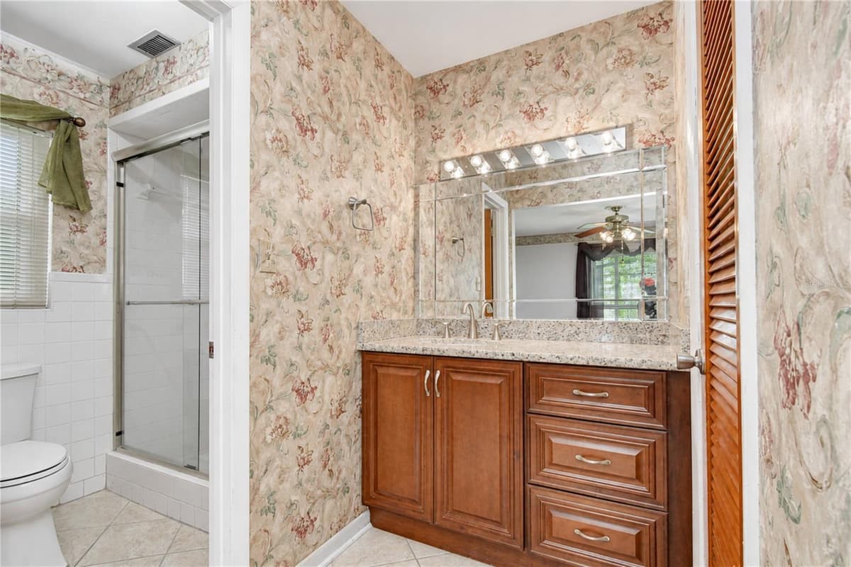 2205 MALIBU DRIVE — photo 17 of 33