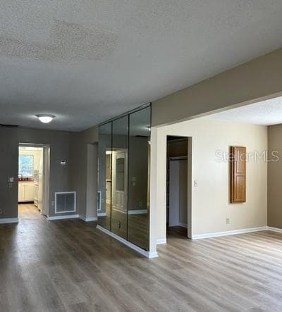 100 EL CAMINO DR — photo 14 of 37