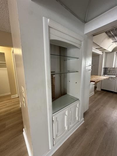 100 EL CAMINO DR — photo 12 of 37