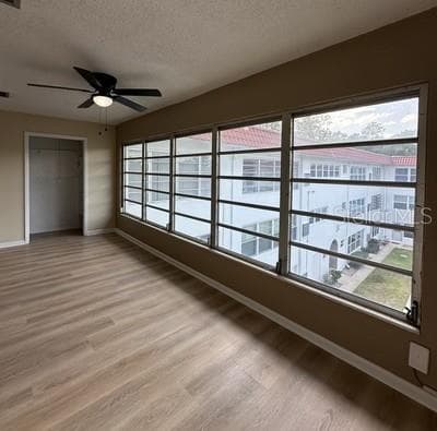 100 EL CAMINO DR — photo 9 of 37