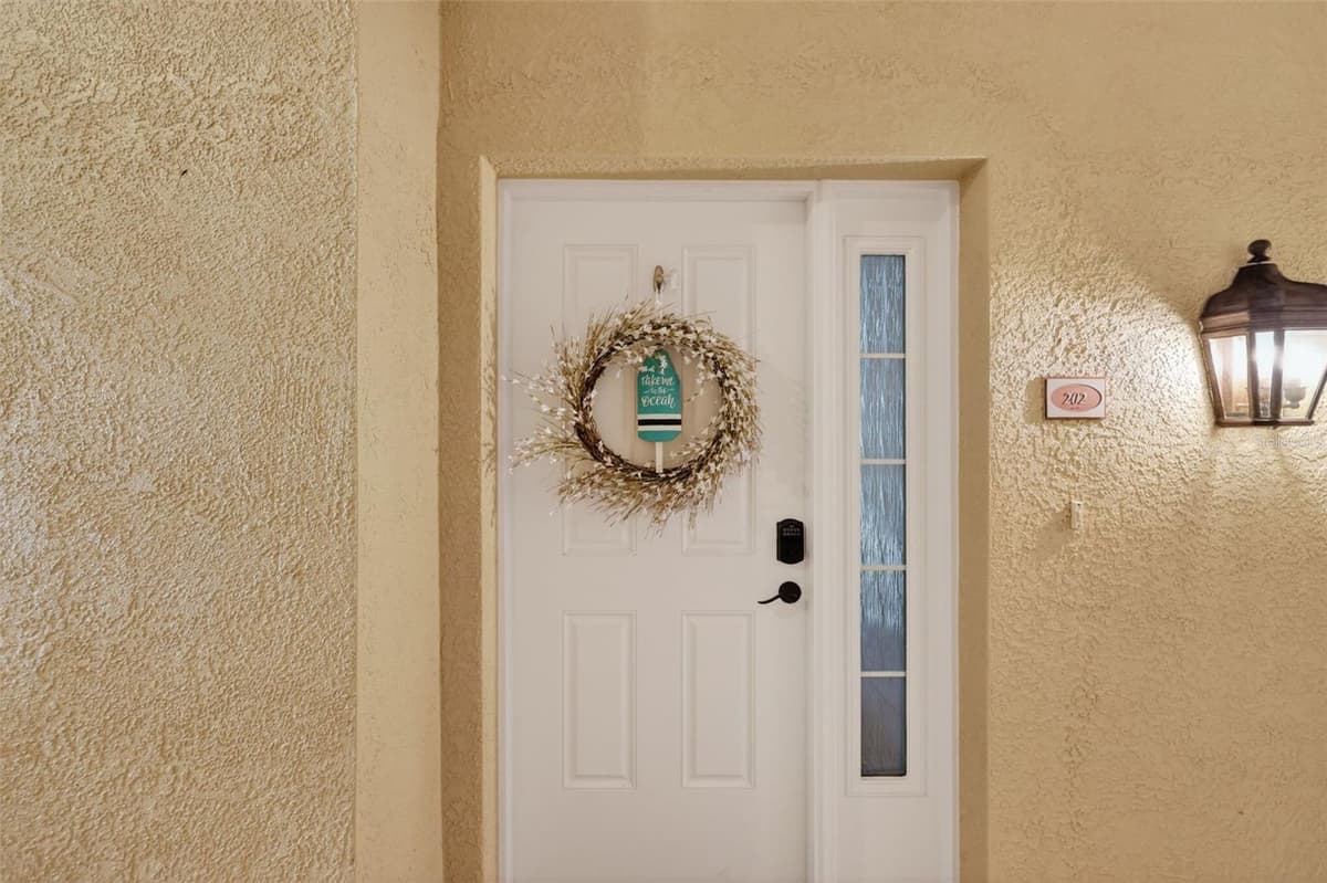 205 BRIGHTWATER DRIVE — photo 4 of 42