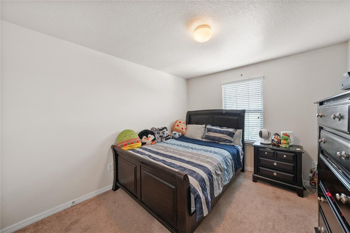 8415 LOBLOLLY PINE COURT — photo 16 of 38