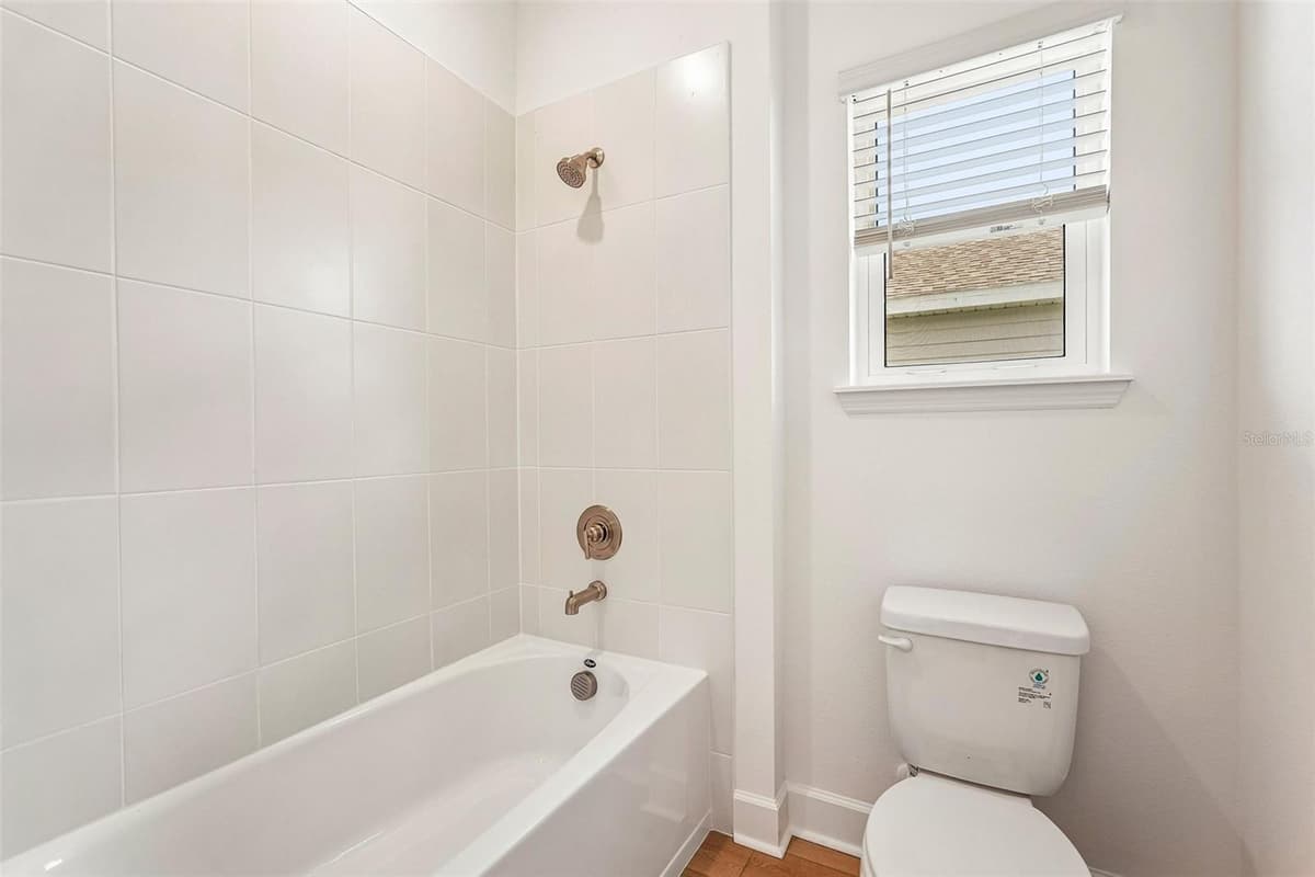 7024 FOXBORO WAY — photo 31 of 49