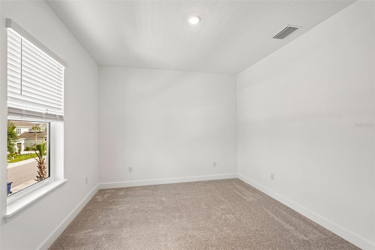 7024 FOXBORO WAY — photo 36 of 49
