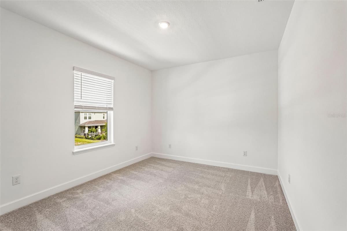7024 FOXBORO WAY — photo 34 of 49