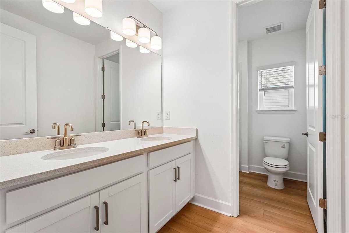 7024 FOXBORO WAY — photo 30 of 49