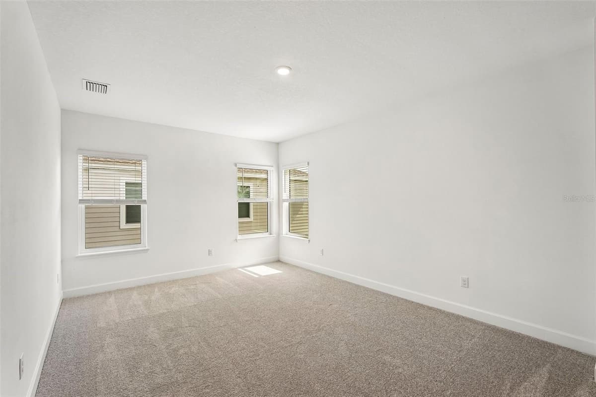 7024 FOXBORO WAY — photo 24 of 49