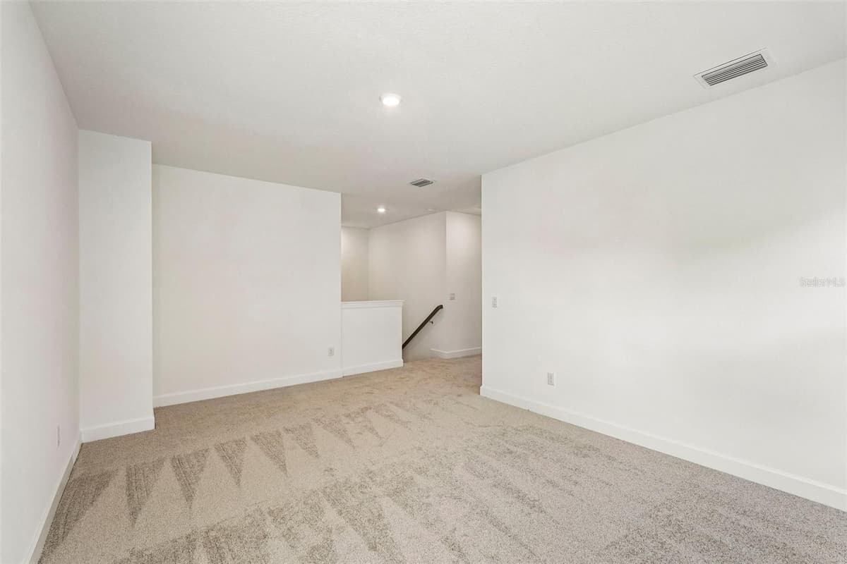 7024 FOXBORO WAY — photo 25 of 49