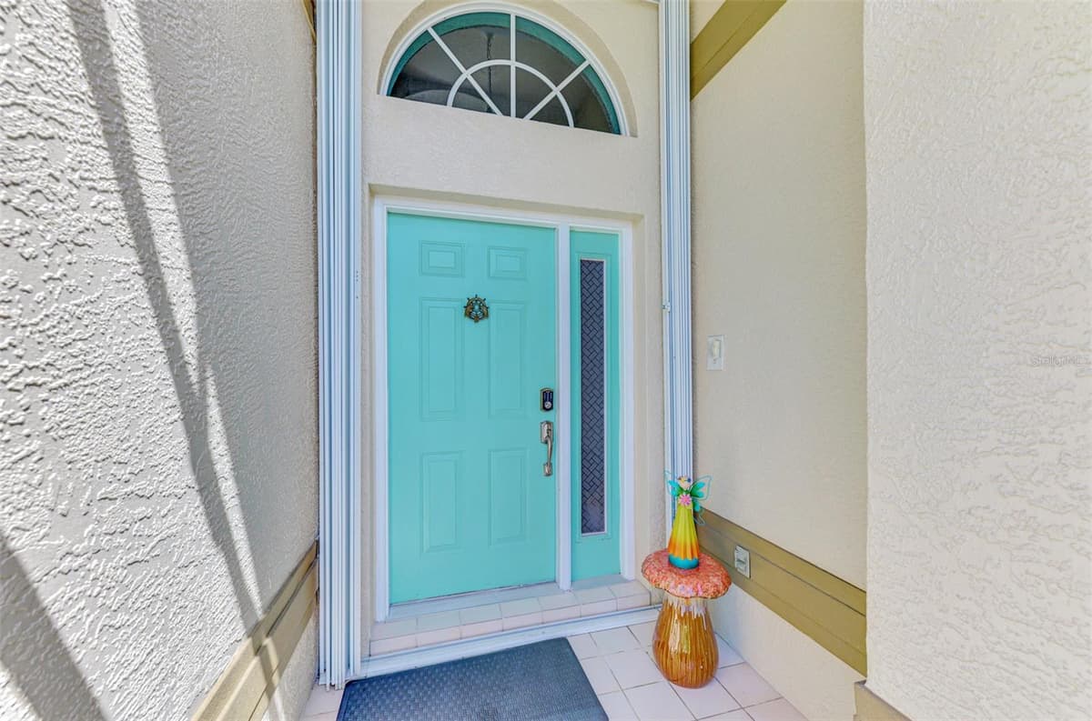 8252 PARKSIDE DRIVE — photo 8 of 82