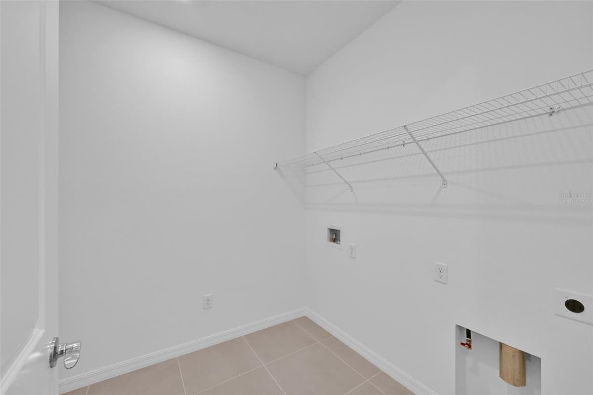 83 LAKE MANATEE DRIVE — photo 23 of 37
