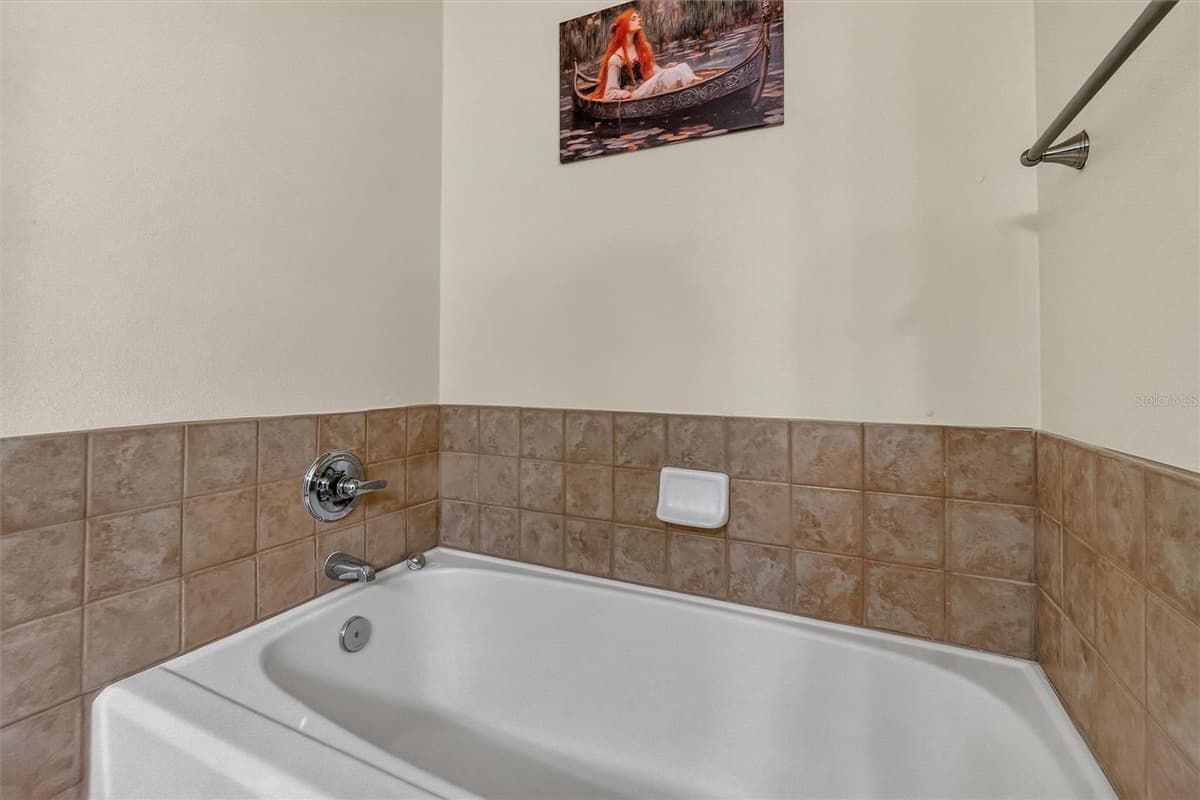 513 MIRASOL CIRCLE — photo 14 of 53