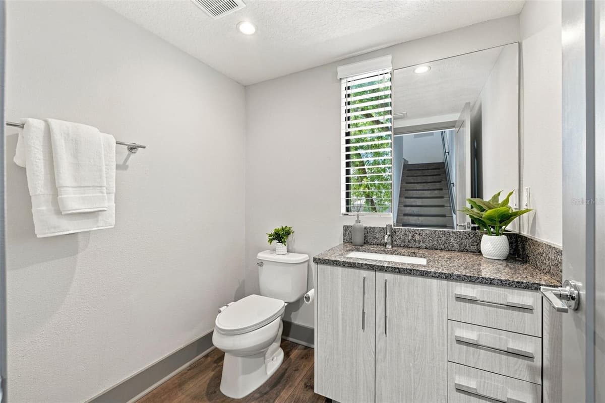 4810 MCELROY AVENUE — photo 27 of 42