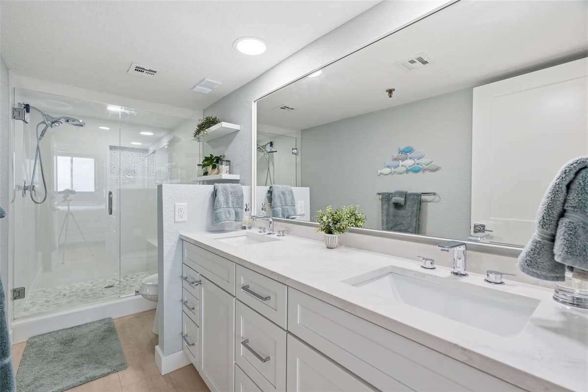 11590 SHIPWATCH DRIVE — photo 6 of 36