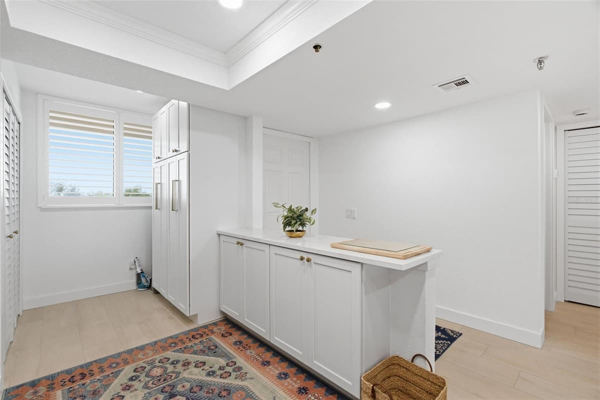 11590 SHIPWATCH DRIVE — photo 13 of 36