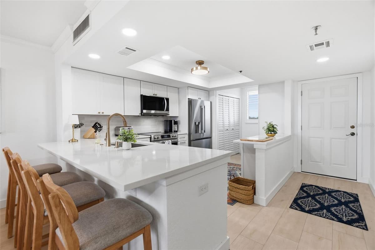 11590 SHIPWATCH DRIVE — photo 17 of 36