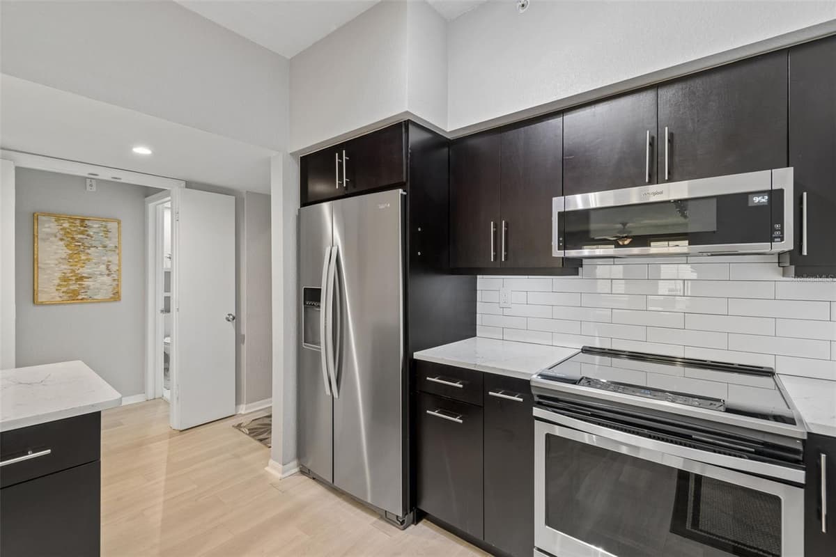 410 ARMENIA AVENUE — photo 7 of 44