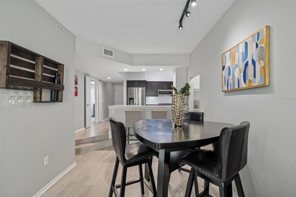 410 ARMENIA AVENUE — photo 13 of 44