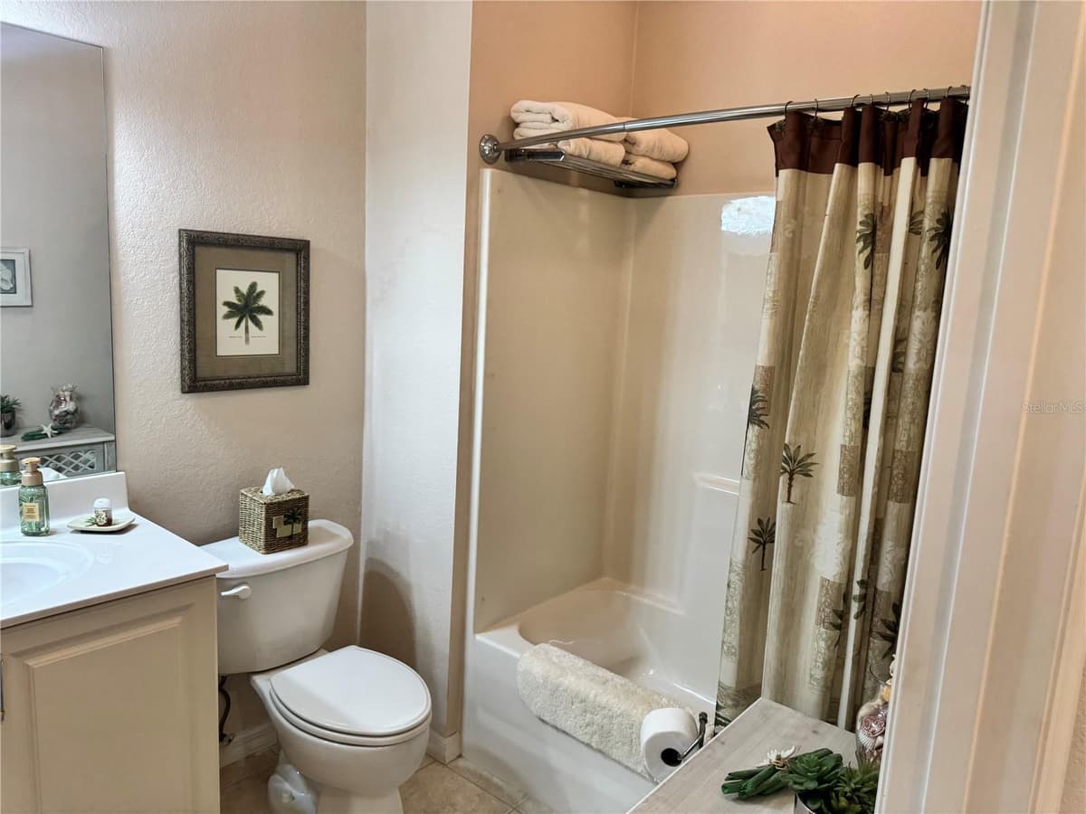 2427 MAGNOLIA CIRCLE — photo 47 of 82