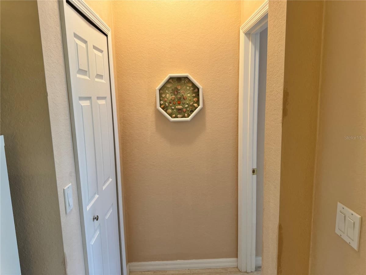 2427 MAGNOLIA CIRCLE — photo 22 of 82