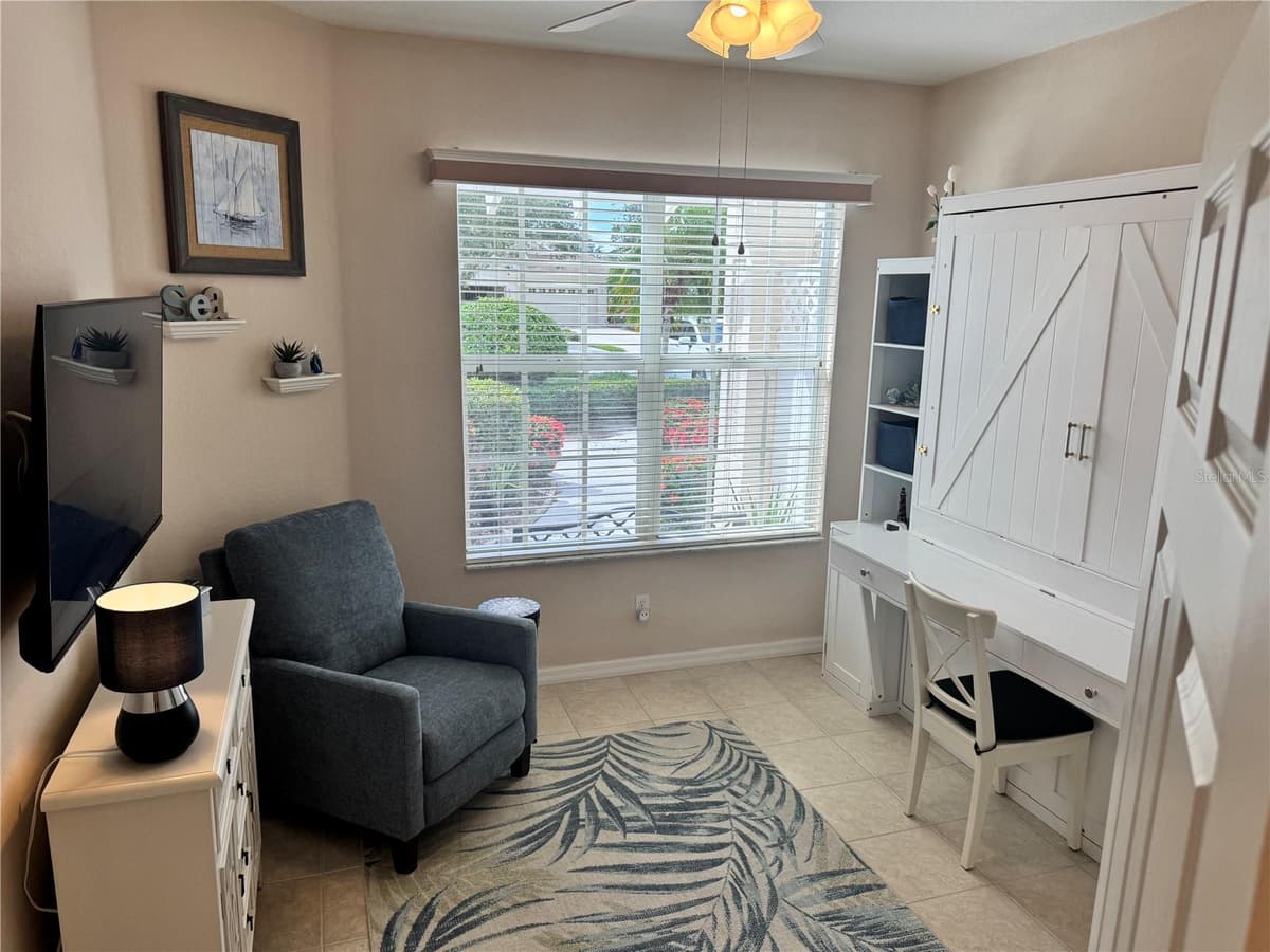 2427 MAGNOLIA CIRCLE — photo 43 of 82