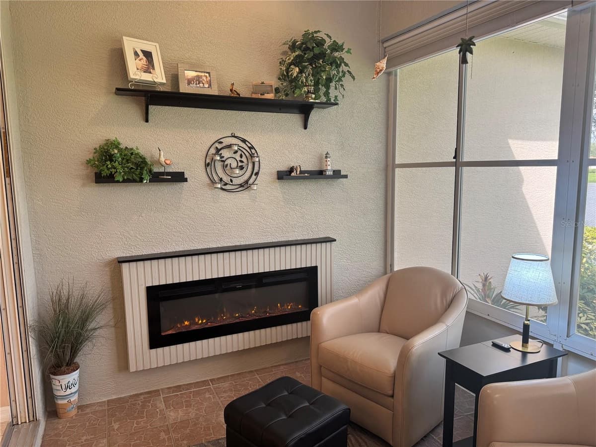 2427 MAGNOLIA CIRCLE — photo 49 of 82
