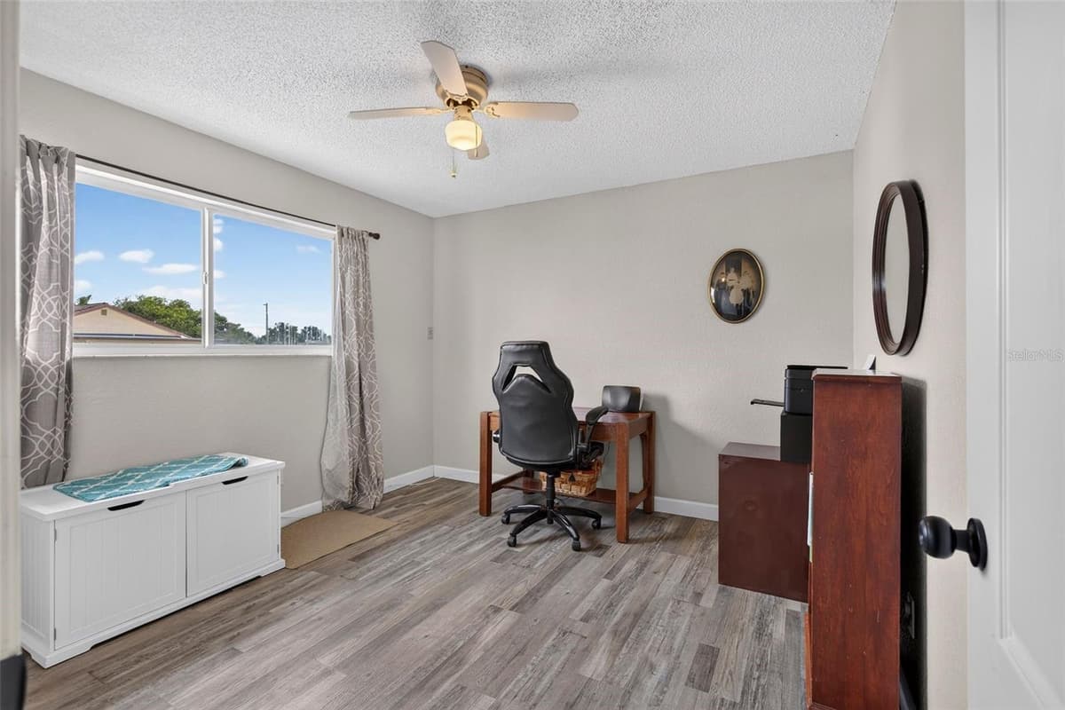 7611 MAKO DRIVE — photo 39 of 80