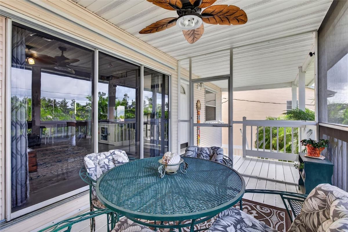 7611 MAKO DRIVE — photo 17 of 80