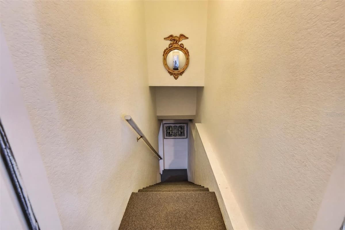 7611 MAKO DRIVE — photo 46 of 80