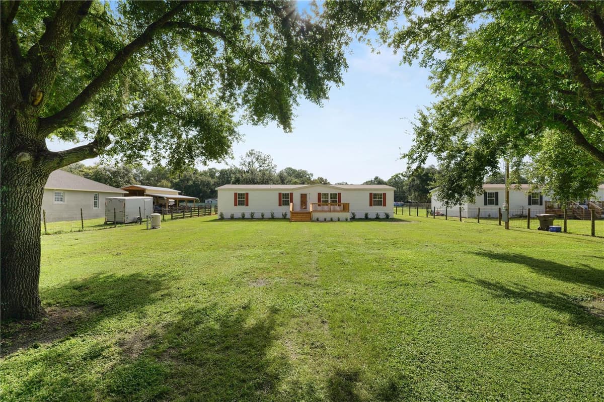 7103 GLEN MEADOW DRIVE — photo 4 of 62