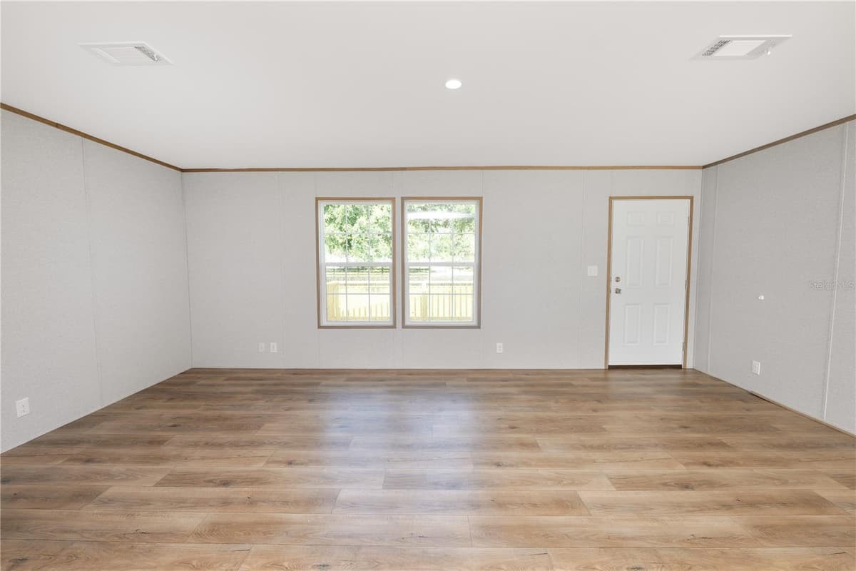 7103 GLEN MEADOW DRIVE — photo 17 of 62