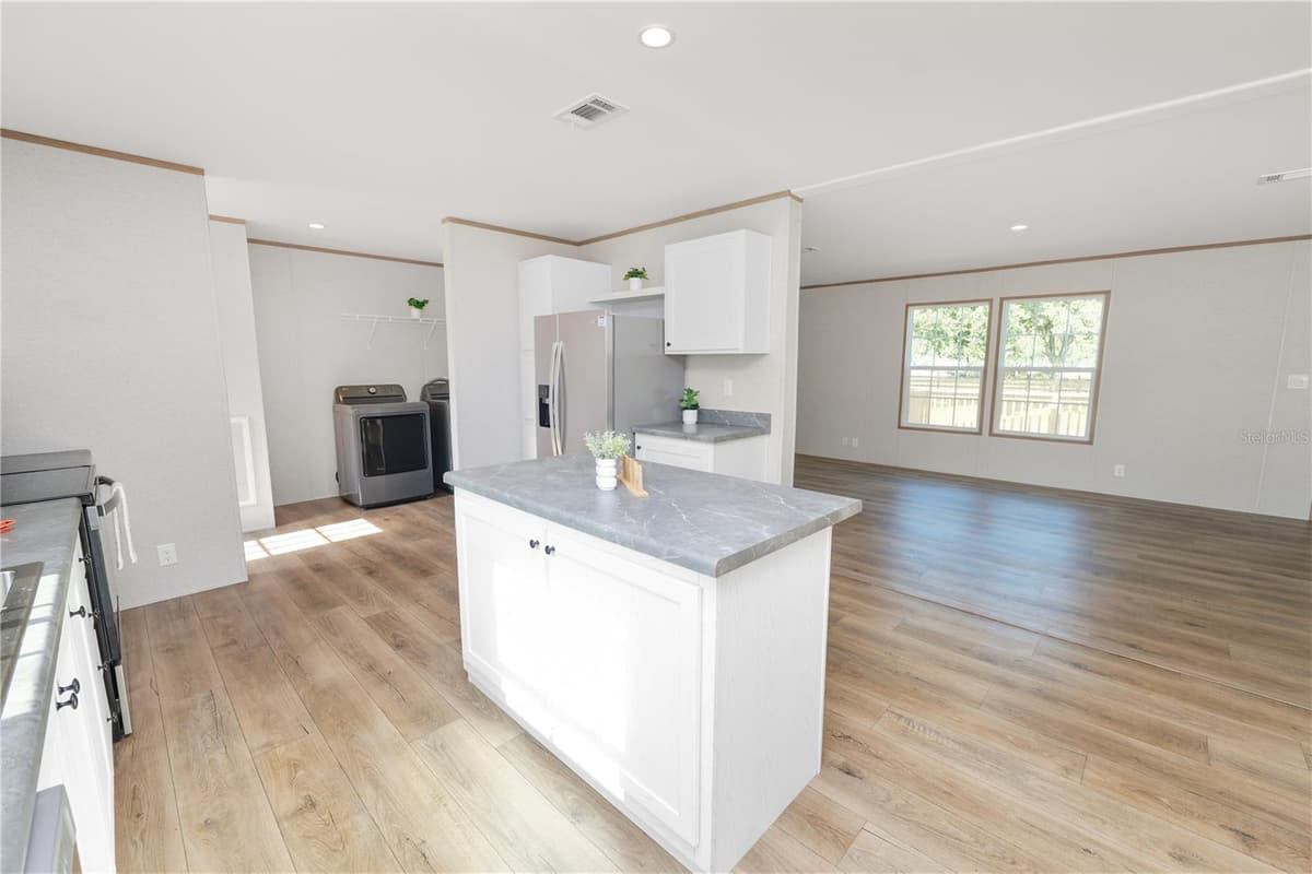 7103 GLEN MEADOW DRIVE — photo 20 of 62