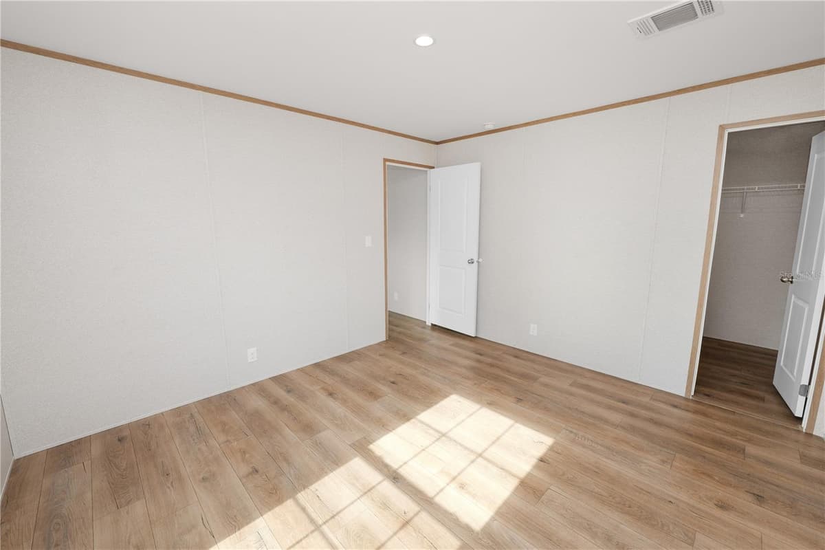 7103 GLEN MEADOW DRIVE — photo 39 of 62