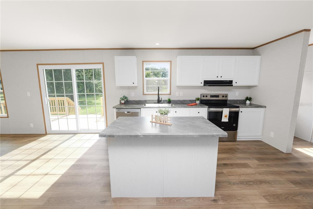 7103 GLEN MEADOW DRIVE — photo 18 of 62
