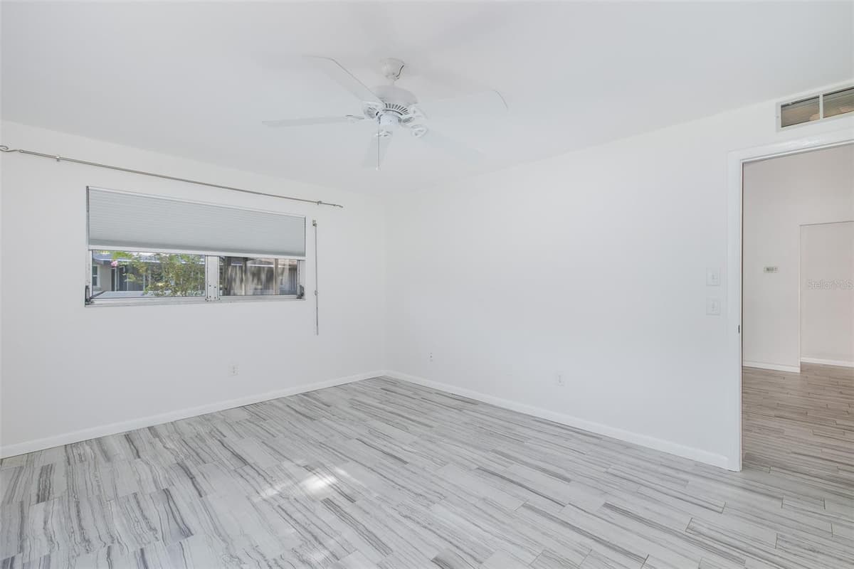 2207 MARSHALL DRIVE — photo 21 of 29