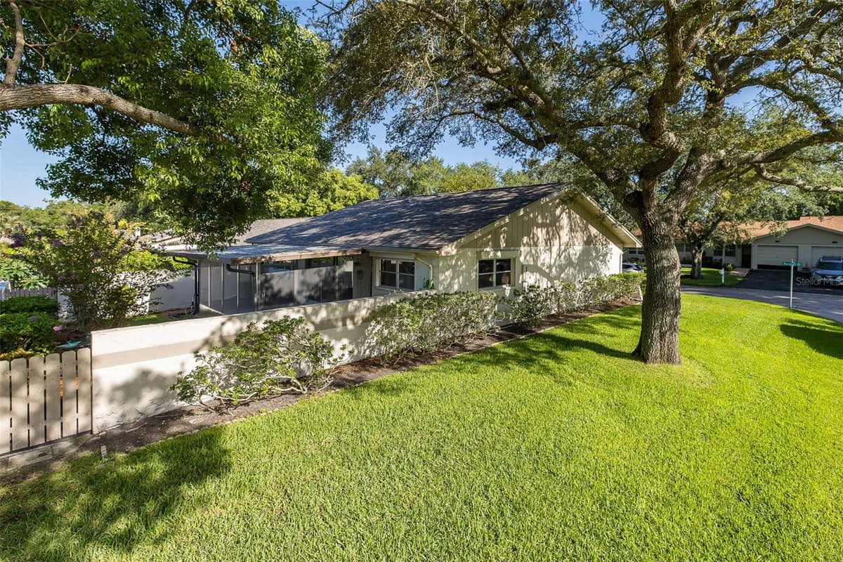 2207 MARSHALL DRIVE — photo 4 of 29
