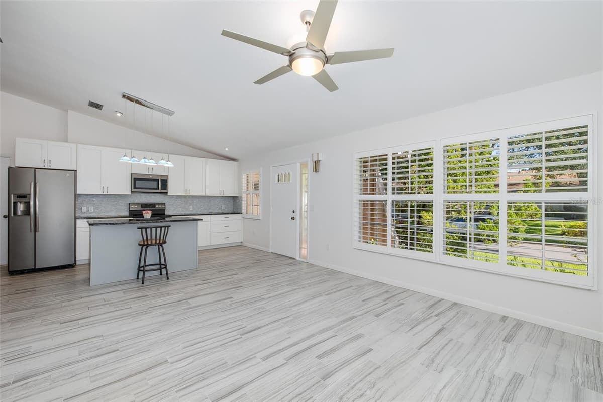 2207 MARSHALL DRIVE — photo 14 of 29