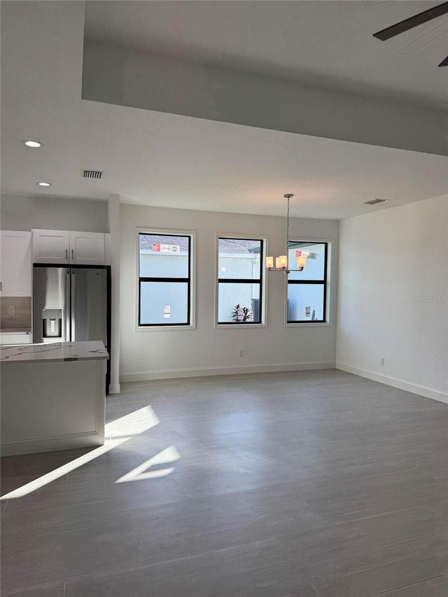 9309 ZORN STREET — photo 10 of 16